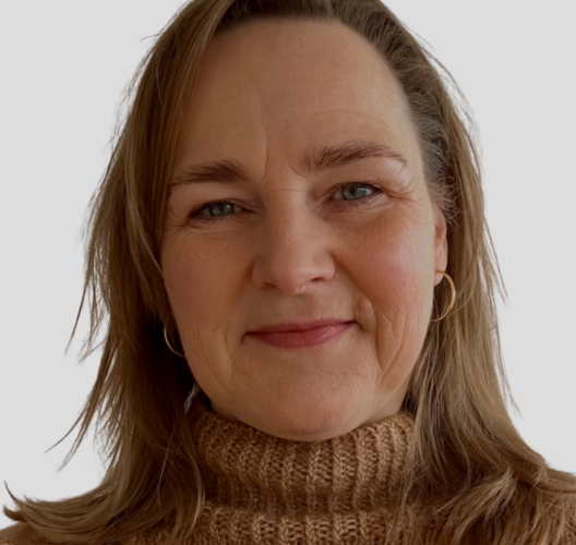 E Nielsen