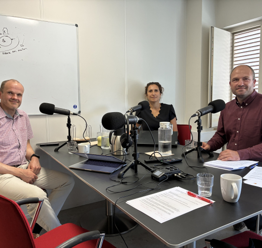 Karsten, Sandra og Bjørn optager podcasten vi elsker kommuner