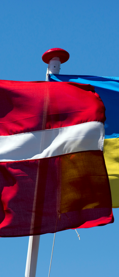 Det danske flag og det ukrainske flag